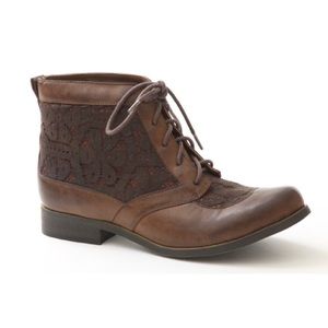 Side Crochet Bootie - Chocolate